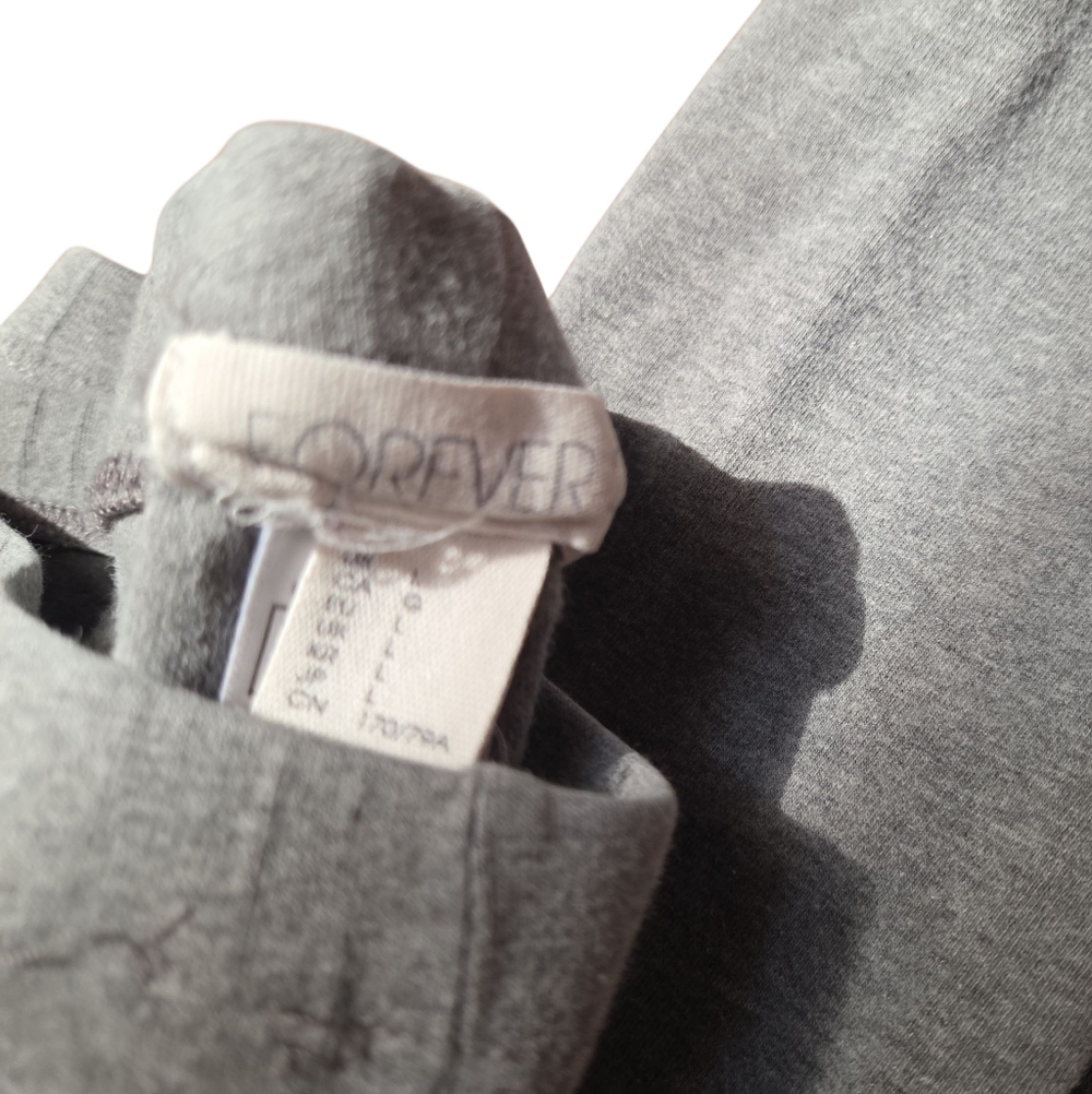 Forever 21 Gray Leggings - Picture 2 of 2